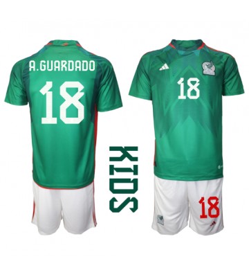 Mexico Andres Guardado #18 Replika Babytøj Hjemmebanesæt Børn VM 2022 Kortærmet (+ Korte bukser)
